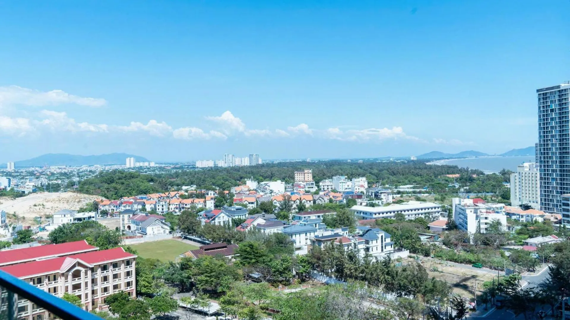 Ht Apartment 头顿 0*,  越南